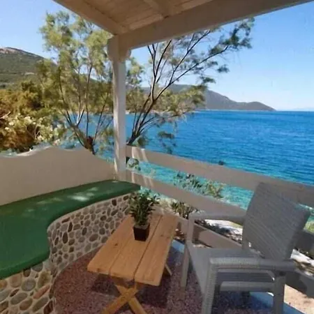 Hotel Venus Nea Styra