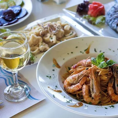 Venus Hotel Nea Styra