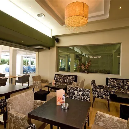 Hotel Venus Nea Styra